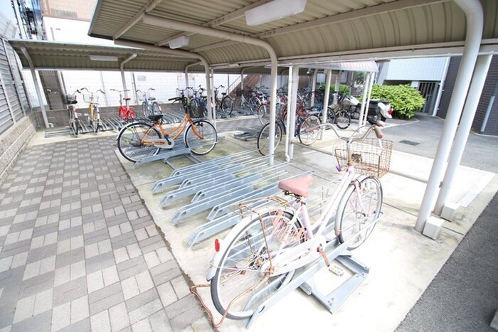 駐輪場 ﾚｼﾞｭｰﾙｱｯｼｭ北大阪GRANDSTAGE