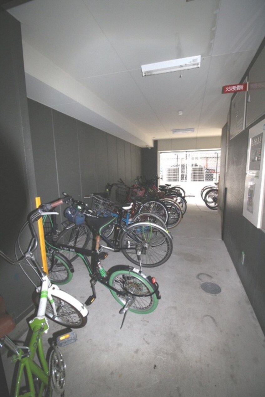 駐輪場 サザン長柄