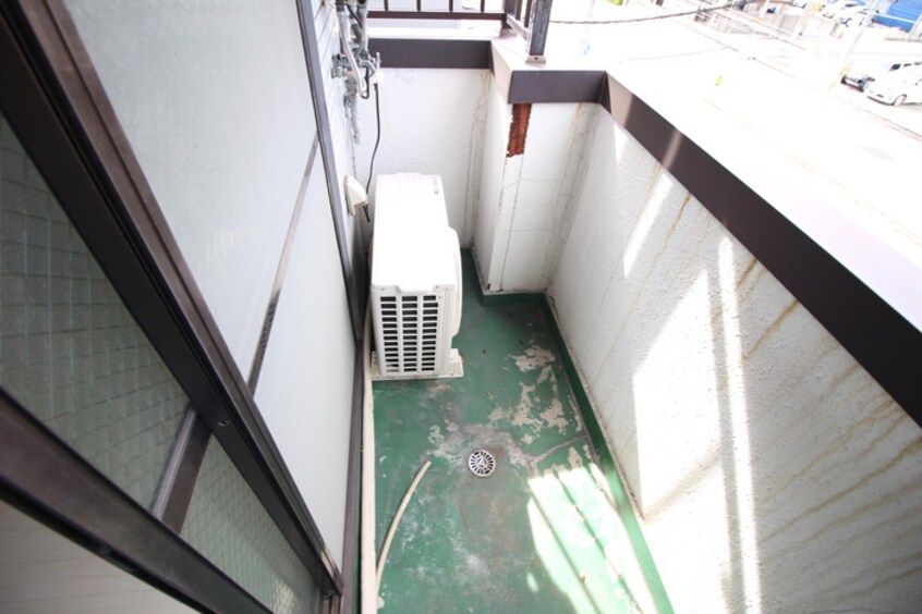 洗濯機置場 ロイヤル今川