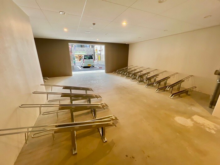 駐輪場 セレニテ天六ミラク