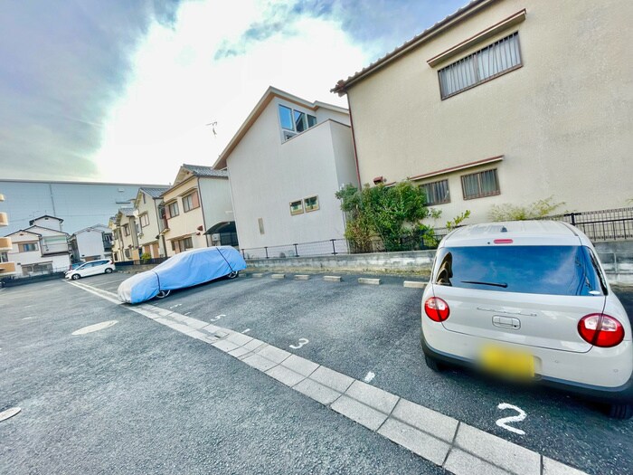 駐車場 フレーバフラッツ