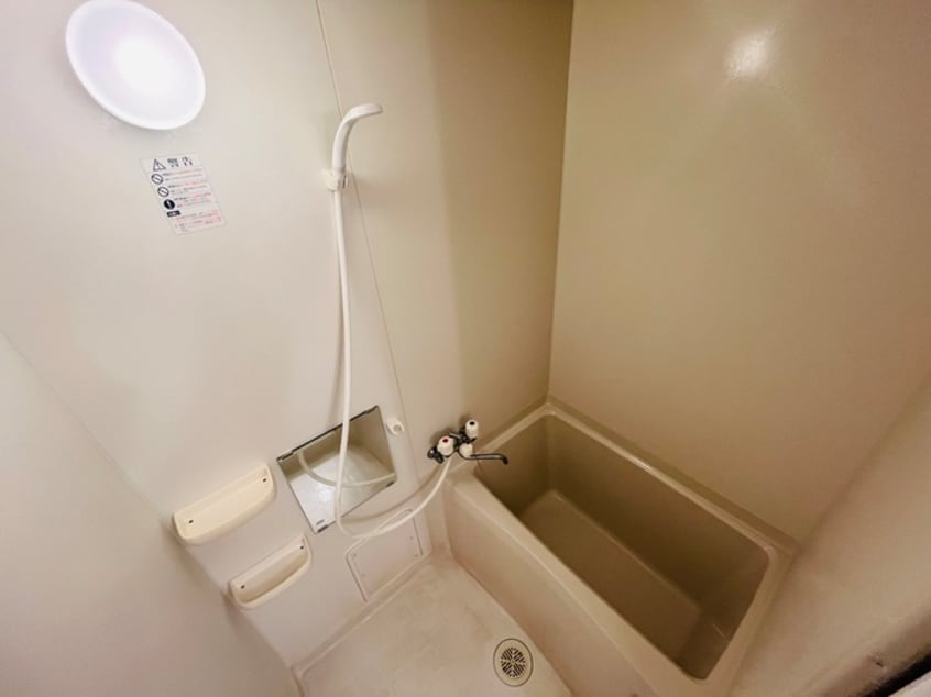 バス／シャワールーム等 ONE　ROOF　FLAT　NISHINOMIYA