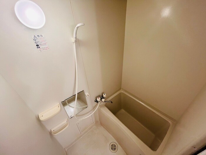 バス／シャワールーム等 ONE　ROOF　FLAT　NISHINOMIYA