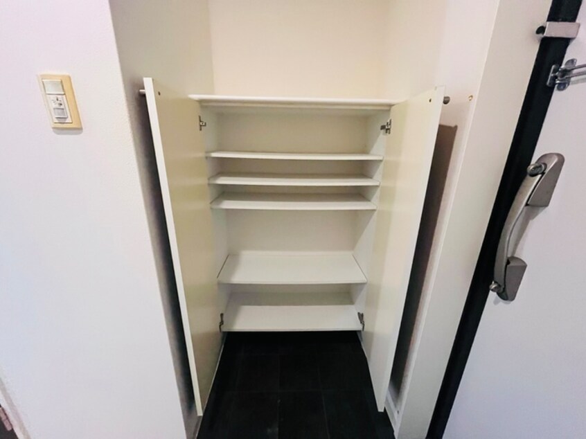 靴箱 ONE　ROOF　FLAT　NISHINOMIYA