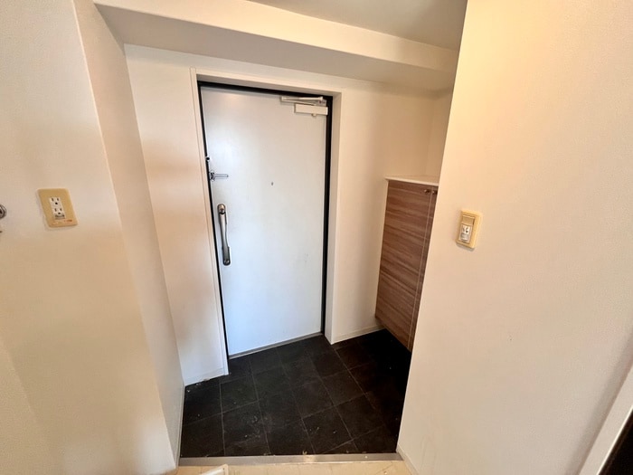 玄関 ONE　ROOF　FLAT　NISHINOMIYA