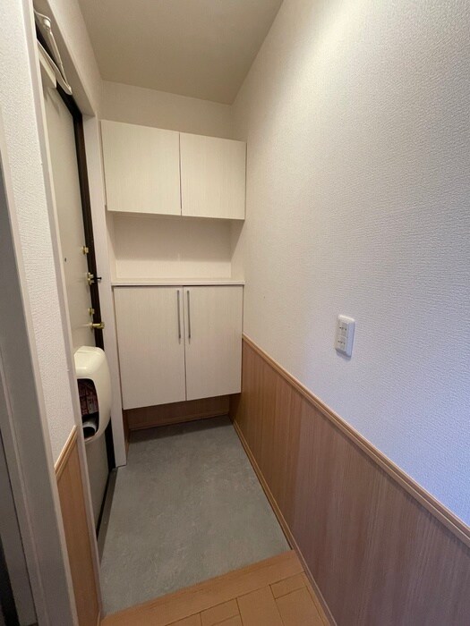 玄関 シャンゼトワ－ル藤が尾Ｃ棟