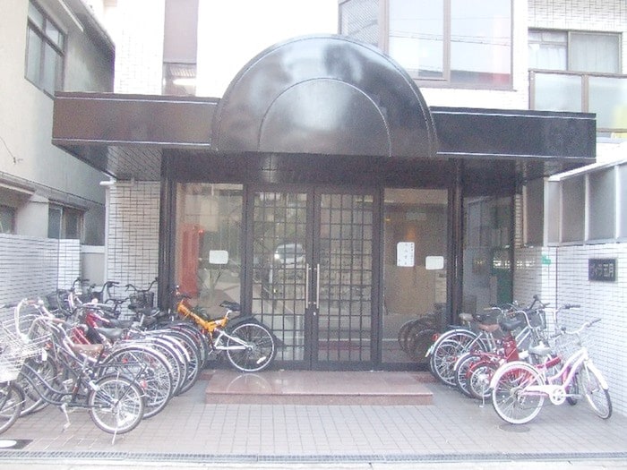 駐輪場 ヴィラ五月