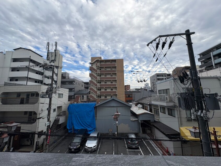 室内からの展望 ﾌｧｰｽﾄﾌｨｵｰﾚ北大阪ﾘｱﾝ　(303)