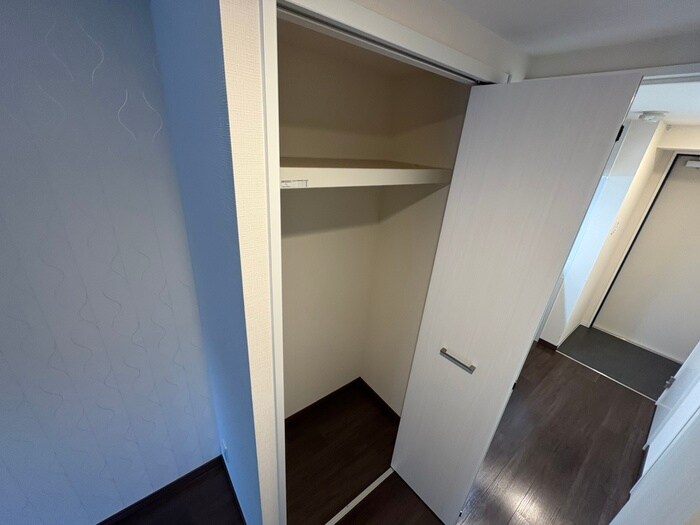 収納 ﾌｧｰｽﾄﾌｨｵｰﾚ北大阪ﾘｱﾝ　(304)