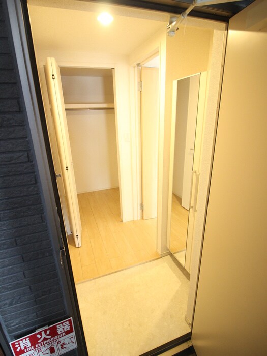 玄関 ウイングコート吉野