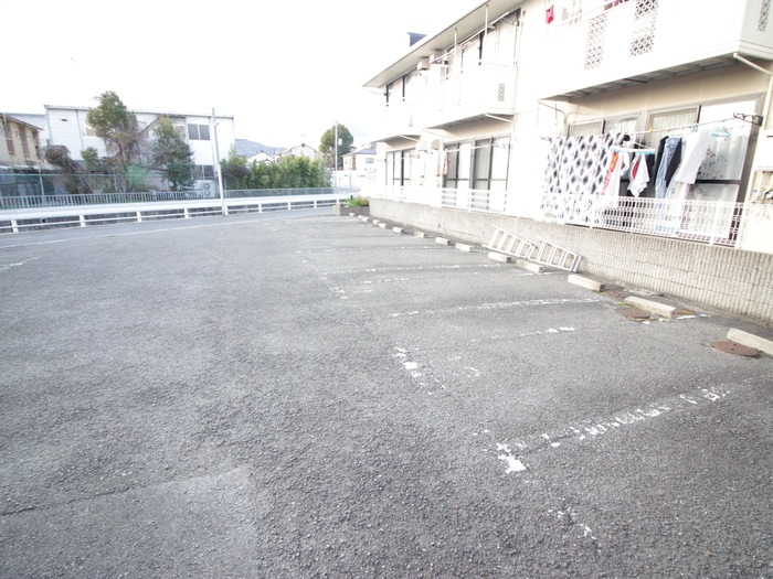 駐車場 セジュ－ル藤Ａ棟