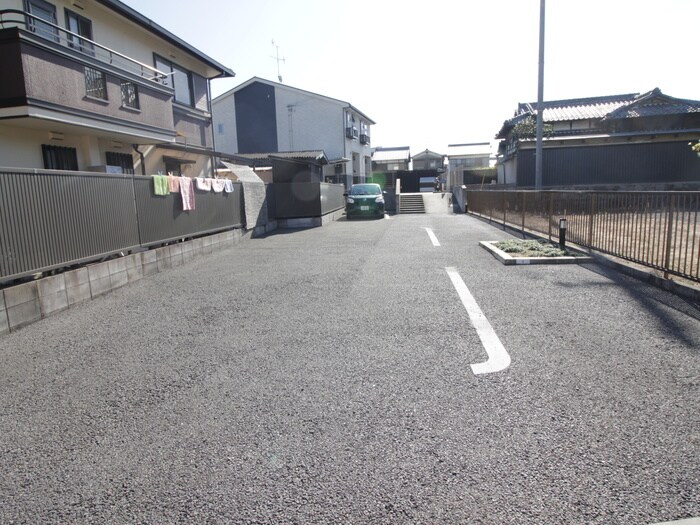 駐車場 フィオーレ美眞