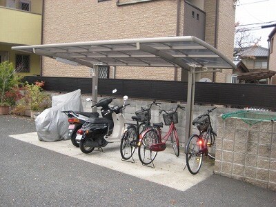 駐輪場 トゥル－ズ