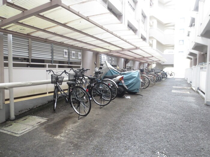 駐輪場 西駅前吉田ﾏﾝｼｮﾝ
