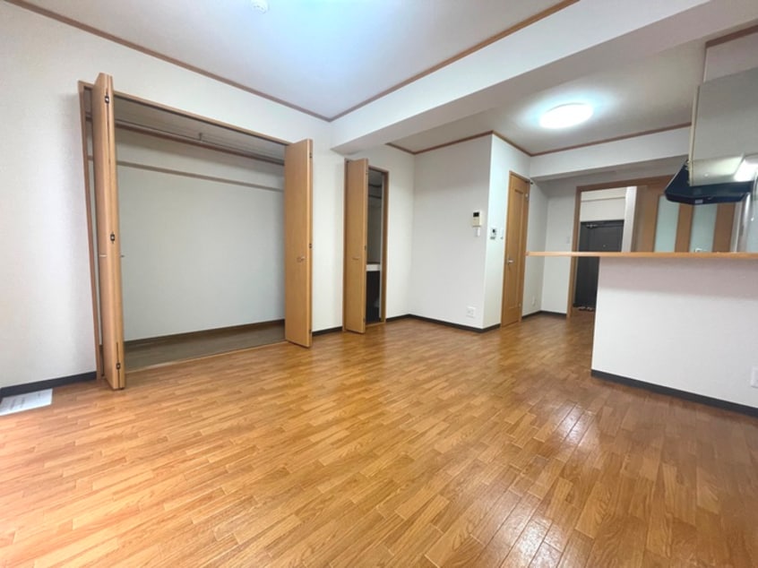居室 西駅前吉田ﾏﾝｼｮﾝ