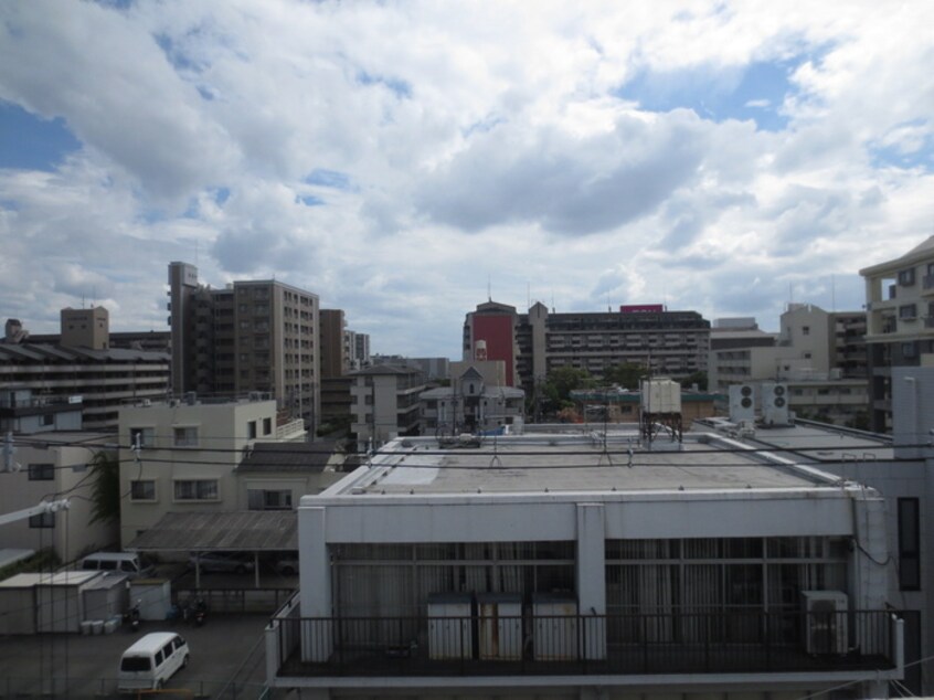 室内からの展望 西駅前吉田ﾏﾝｼｮﾝ
