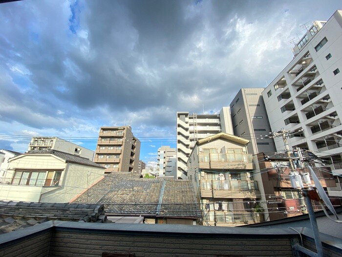 室内からの展望 下京　布屋町貸家