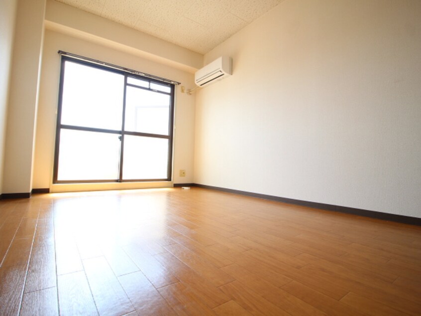 居室 アネックス川西