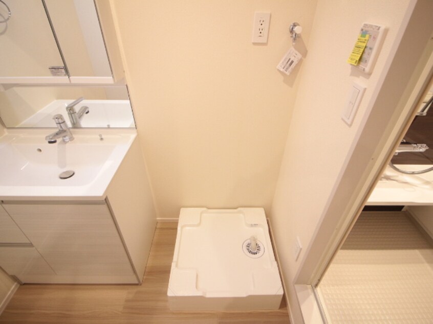 洗濯機置場 HEBELMAISON甲子園口北町South