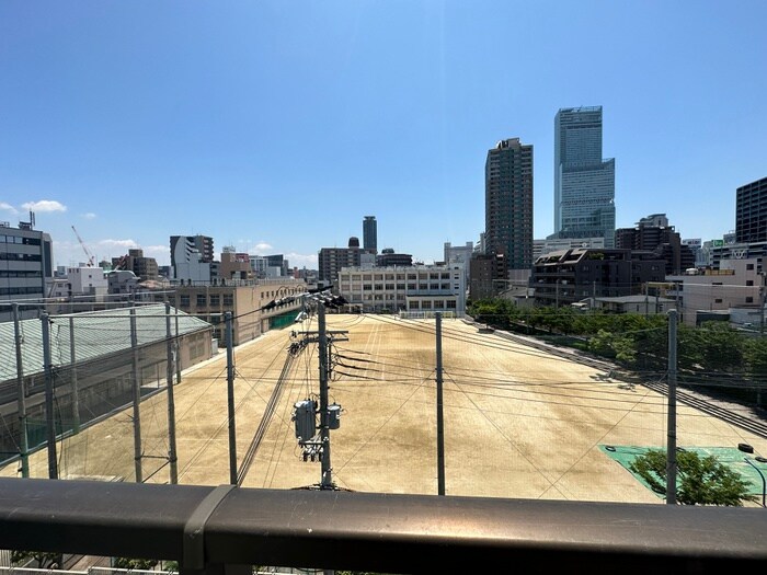 室内からの展望 サンレスポワール天王寺