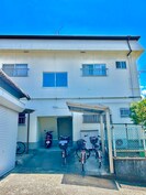 堀内マンションの外観