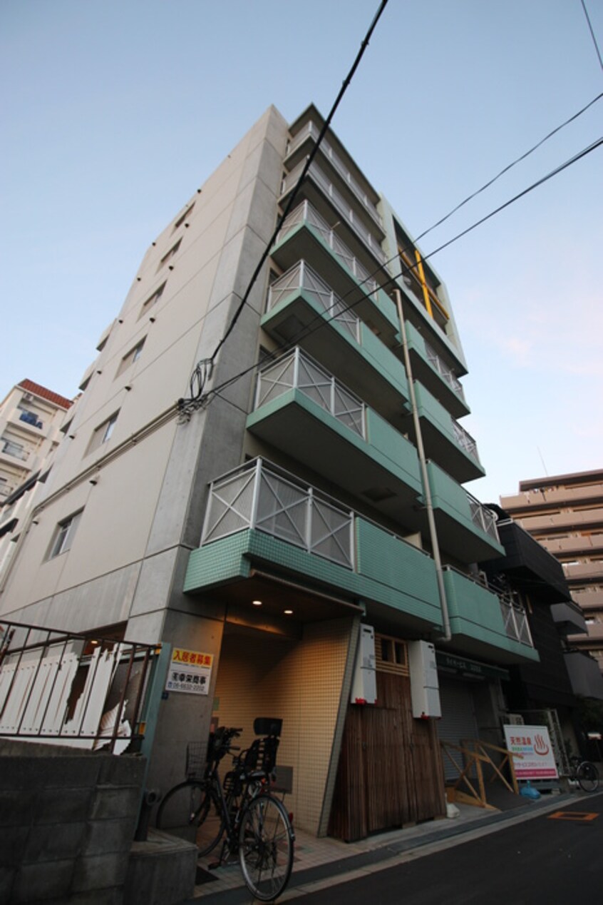 外観写真 ロワ－メゾン岸ノ里