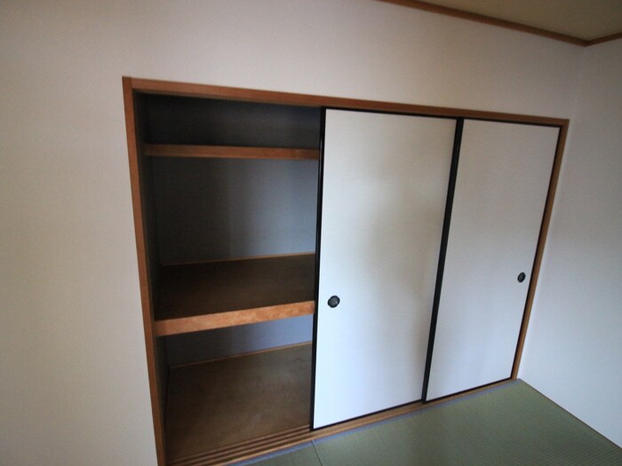 収納 コアロード千里