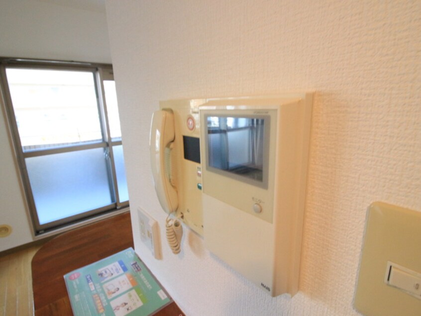 内観写真 コアロード千里