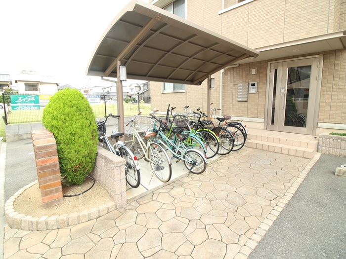 駐輪場 サニ－コ－ト