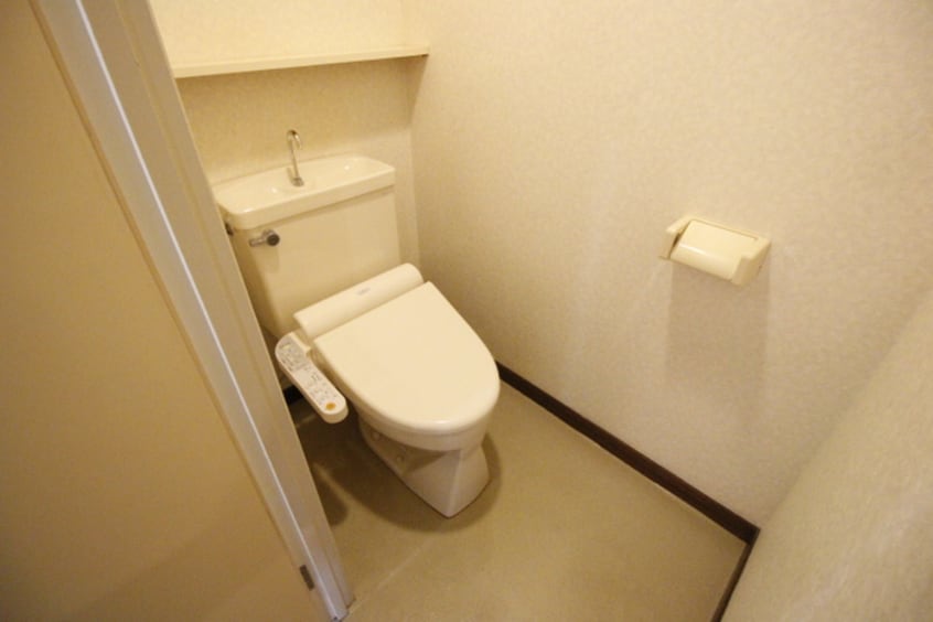 トイレ ア－バン紫園