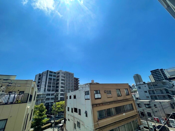 室内からの展望 ｱﾙﾌｧﾚｶﾞﾛＫＯＢＥ ＷＥＳＴ