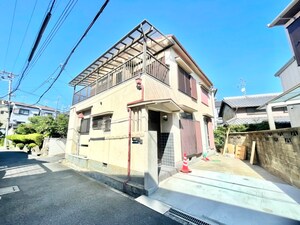 門真市上野口町貸家
