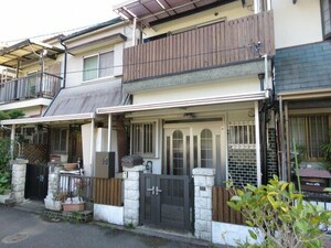 プレーヌ高槻野見