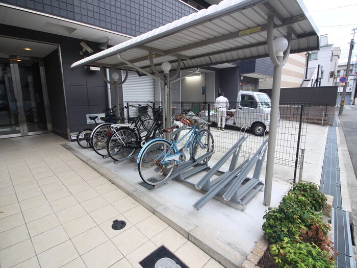 駐輪場 ラ　ヴィータ西梅田