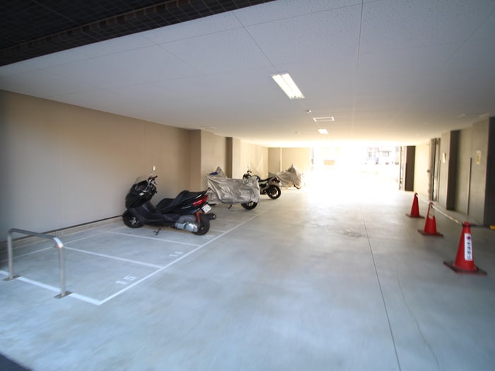 バイク置き場 ｴｽﾘｰﾄﾞ大阪ｼﾃｨﾉｰｽ（309）