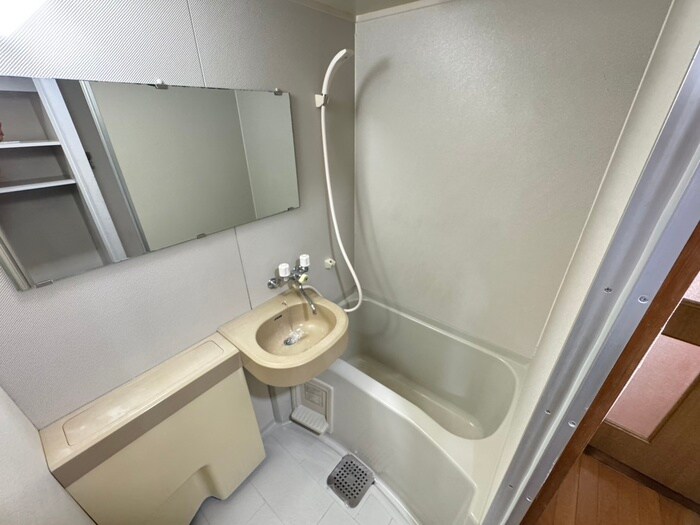 バス／シャワールーム等 バーリオ２２２