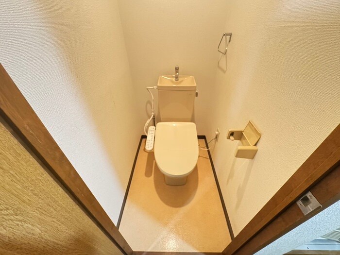 トイレ バーリオ２２２