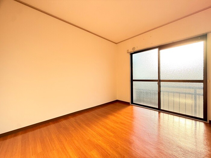 居室 レジデンス光