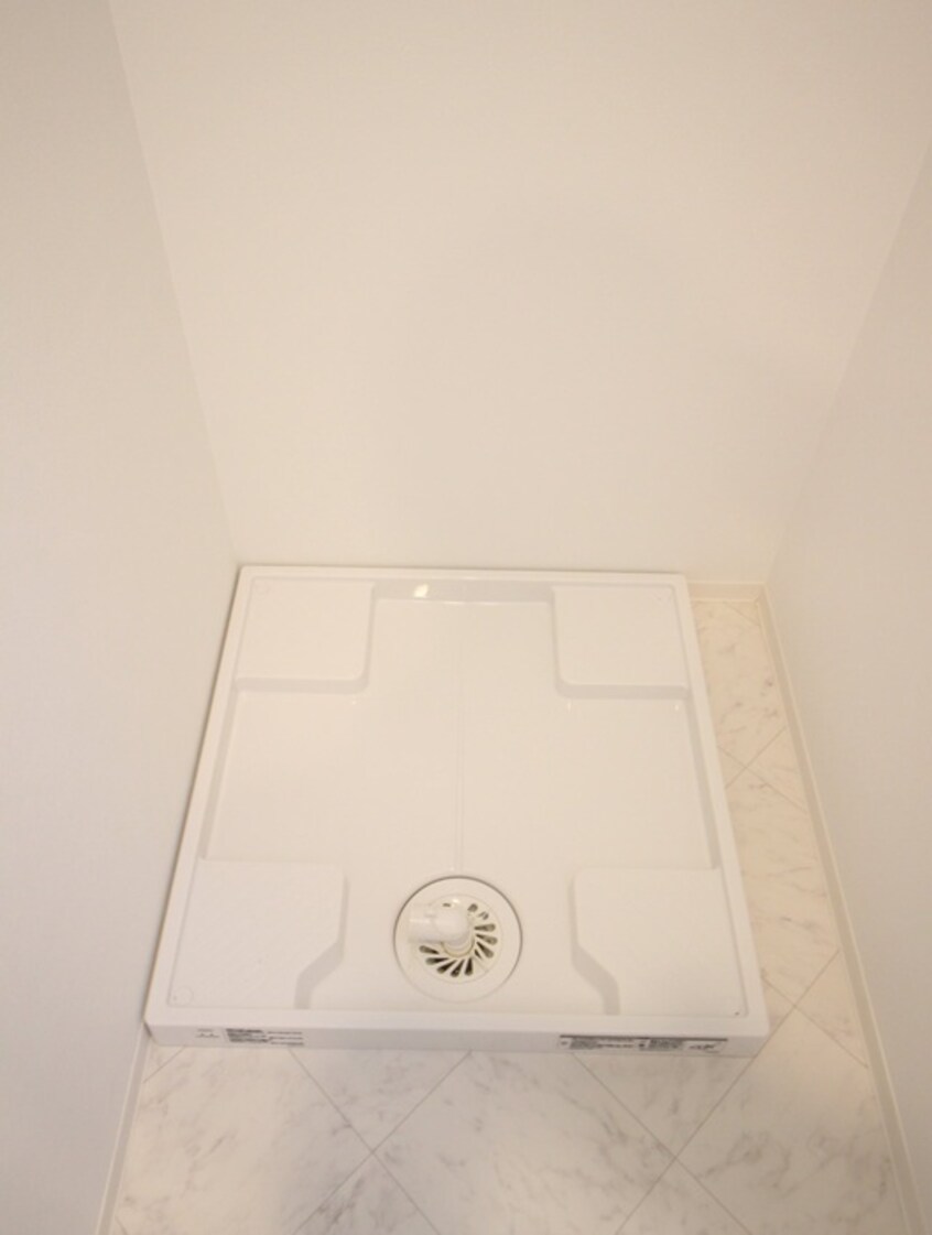 洗濯機置場 ﾚｼﾞｭｰﾙｱｯｼｭ天王寺舟橋(902)