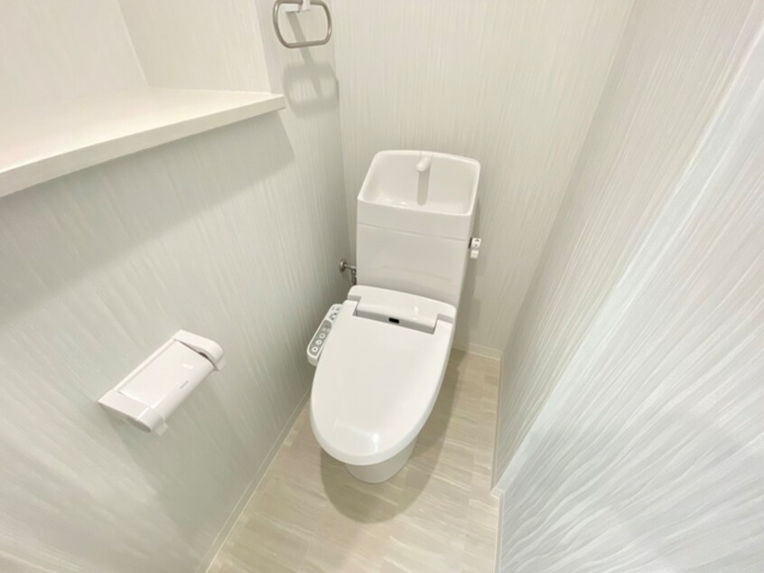 トイレ AILE南塚口Ⅱ