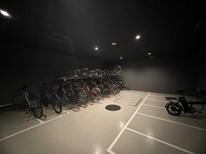 駐輪場 S-RESIDENCE江坂Lible