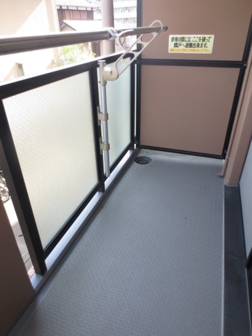 ベランダ・バルコニー メゾンクレ－ル