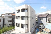 ローズマリーヒルズ