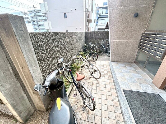 駐輪場 エトールⅢ