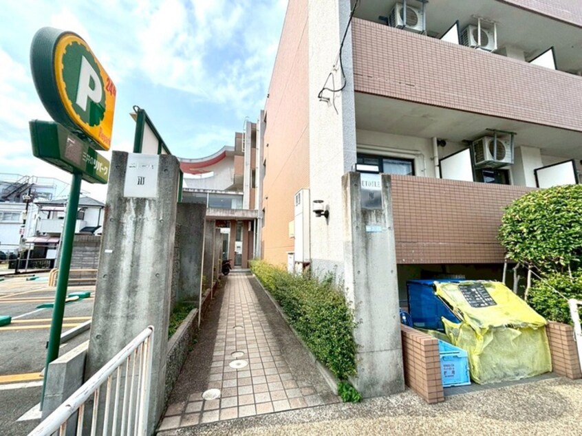 エントランス部分 エトールⅢ