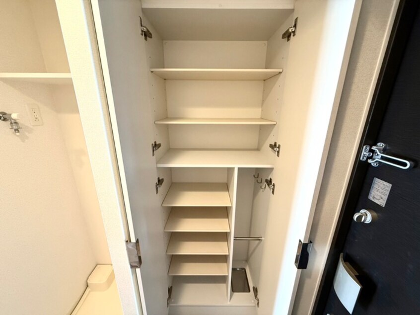 靴箱 ﾌﾟﾚｻﾝｽ福島ﾐｯﾄﾞｴﾙ(0712)