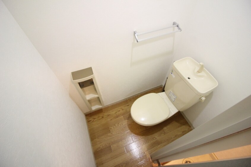 トイレ ルミエ－ル岡本