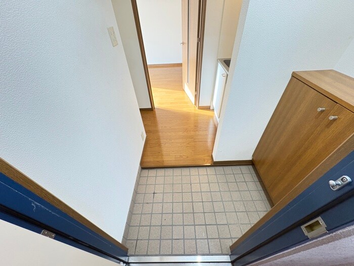 玄関 ガ－デンヒルズ　マルエ－