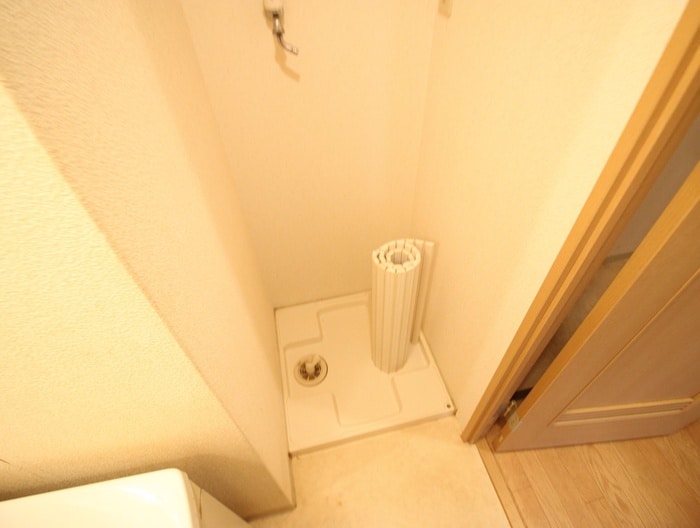 洗濯機置場 フローライト上新庄駅前