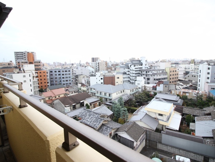 室内からの展望 フローライト上新庄駅前